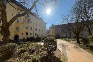 Bezugsfreie 3 Zimmer mit Balkon im schönen 30er-Jahre-Bau – Werner-Kube-Straße 7, 10407 Prenzlauer Berg, Berlin – Vorschaubild 20