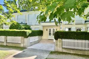 Stilvolles Wohnen in klassischer Stadtvilla in Bestlage!