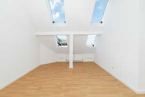Lichtdurchflutete DG-Maisonette mit sonniger Dachterrasse – Berlin – Vorschaubild 16