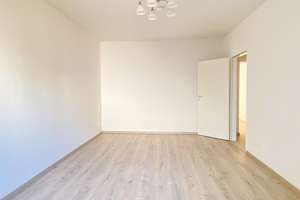 Attraktive 2-Zimmer-Wohnung mit 2 Balkone, EBK, zentraler Lager im Kiez Charlottenburg – Schillerstraße 51, 10627 Charlottenburg, Berlin – Vorschaubild 8