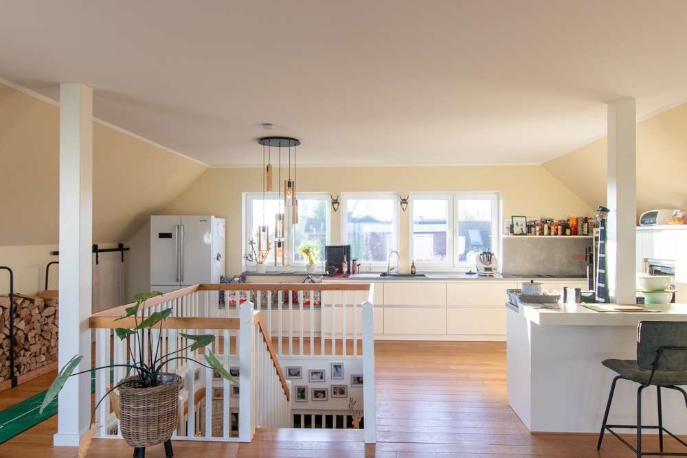 Immobilie in Jemgum - Kernsaniertes Traumhaus in Jemgum mit atemberaubender Aussicht - Bild 0