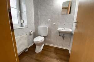 Rodenbach, Reiheneckhaus mit 6 ZKB, 2 Bäder, Gäste-WC, Carport, Terrasse – Die vollständige Adresse der Immobilie erhältst du vom Anbieter., 67688 Rodenbach – Vorschaubild 7