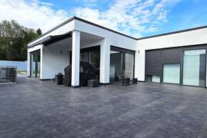 Exklusives und energieeffizientes Einfamilienhaus mit Swimmingpool und Kfz-Lackierfachbetrieb – Die vollständige Adresse der Immobilie erhältst du vom Anbieter., 72810 Gomaringen – Vorschaubild 17