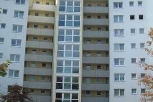 2-Zimmer-Wohnung mit schöner Aussicht - ideal für Paare und Singles – Bernadottestr. 31, 90439 Nürnberg – Vorschaubild 1