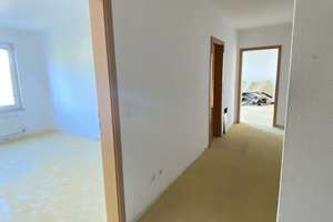 Großzügige 2 Raum-Wohnung mit Balkon - frisch renoviert – Straße der Nationen 92, 9111 Zentrum, Chemnitz – Vorschaubild 11