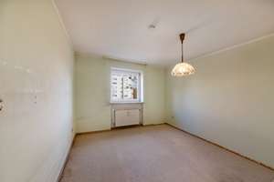 Helle 3-Zi.-Wohnung mit Loggia und weitläufigem Blick ins Grüne in Großhadern - Blumenau – Wastl-Witt-Str. 38, 80689 Blumenau, München – Vorschaubild 6