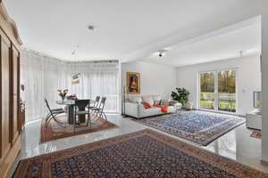 Exklusives Wohnen in Bestlage am Geigersberg - Ihr Domizil mit traumhaftem Blick über Karlsruhe – Die vollständige Adresse der Immobilie erhältst du vom Anbieter., 76227 Durlach, Karlsruhe – Vorschaubild 2