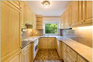 Helle 3-Zimmer-Wohnung mit Balkon und Gartenzugang- Bright 3-room apartment with access to Garden – Kemptener Straße 60, 81475 Fürstenried-West, München – Vorschaubild 9