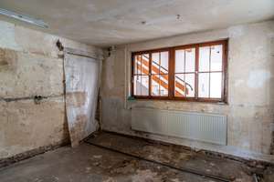 Einzigartiges Anwesen - großzügiges Wohn- & Geschäftshaus in Hellenthal. *provisionsfrei* – Reifferscheider Str. 14, 53940 Hellenthal – Vorschaubild 11