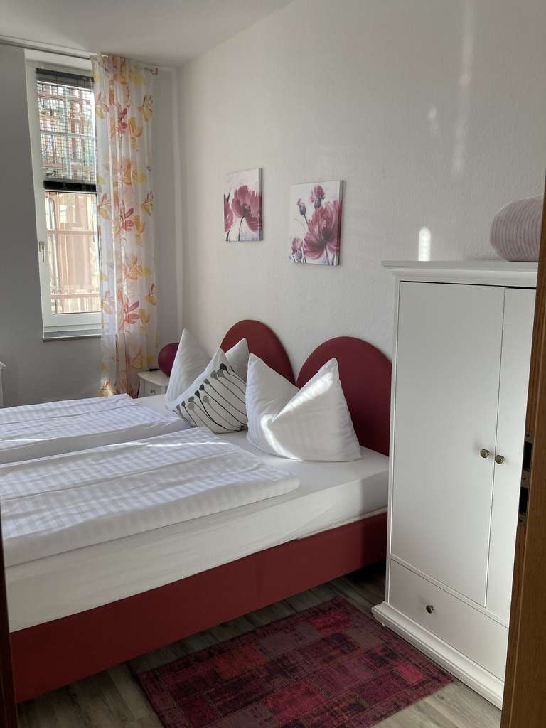 Immobilie in Stechlin - 1-Zimmer Eigentumswohnung und Ferienimmobile umgeben von zauberhafter Natur und Seen - Bild 3