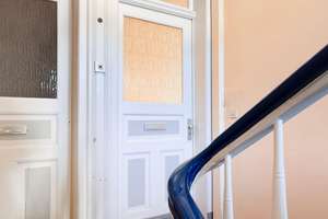 Klassisch. Zentral. Charmant - 2-Zimmer-Altbauwohnung in beliebter Lage – Die vollständige Adresse der Immobilie erhältst du vom Anbieter., 24114 Südfriedhof, Kiel – Vorschaubild 3