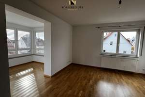 Hochwertig modernisierte Altbauwohnung mit Südbalkon in Stuttgart-Degerloch – Die vollständige Adresse der Immobilie erhältst du vom Anbieter., 70597 Degerloch (Ortsteil), Stuttgart – Vorschaubild 10