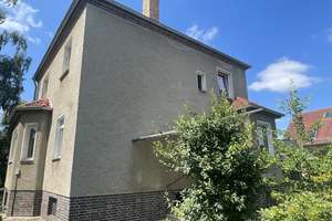 Teilsaniertes, großzügiges Wohnhaus in Mahlsdorf mit zwei Garagen – Die vollständige Adresse der Immobilie erhältst du vom Anbieter., 12623 Mahlsdorf, Berlin – Vorschaubild 4