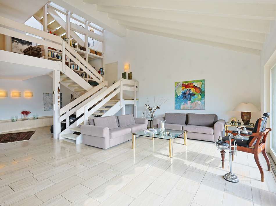 Imposanter Wohnbereich mit ...