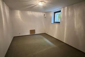 Schönes, Zentrales Bungalow mit zwei separaten Eingängen zu Verkaufen – Erhart- Kästner- Str. 31B, 86161 Wolfram-und Herrenbachviertel, Augsburg – Vorschaubild 34