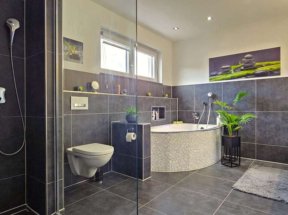 Wohnhaus - Badezimmer