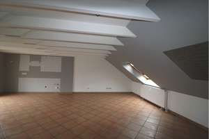 *2 Zimmer mit Balkon im Dachgeschoss* in Duisburg-Homberg, Moerser Str. – Die vollständige Adresse der Immobilie erhältst du vom Anbieter., 47198 Alt-Homberg, Duisburg – Vorschaubild 7