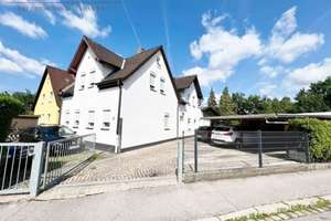Großzügiges Wohnhaus mit vielseitigen Nutzungsmöglichkeiten und großem Grundstück – Die vollständige Adresse der Immobilie erhältst du vom Anbieter., 91207 Lauf an der Pegnitz – Vorschaubild 1