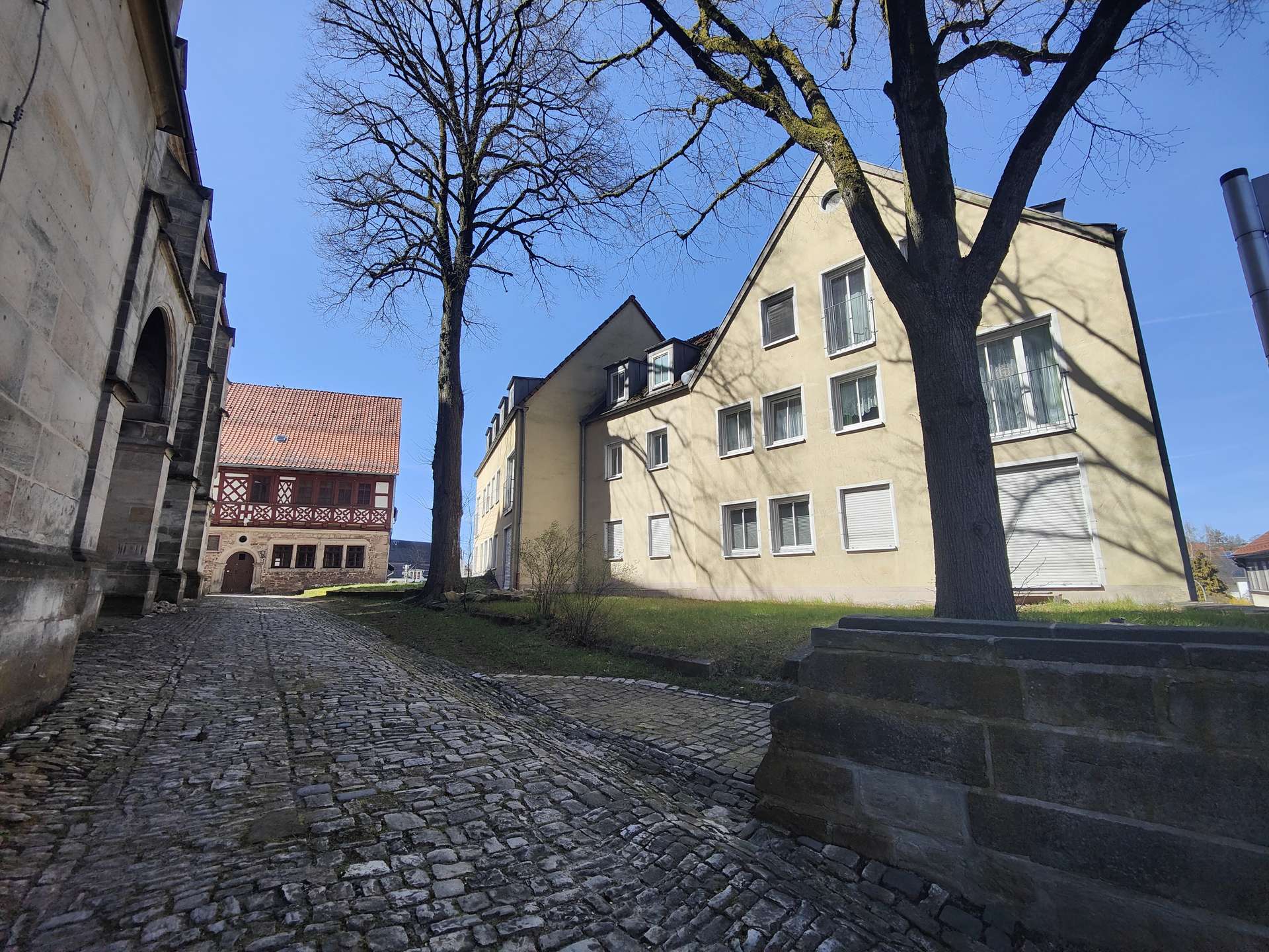 Zentral gelegenes Appartement zur Vermietung oder für Selbstnutzer, Hildburghausen Kreis – Bild 1