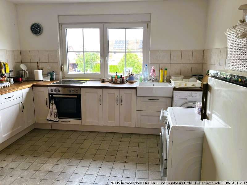 Immobilie in Gerabronn - STIL - CHARME - PLATZ: Stattliches, gepfelgtes 2-Familienhaus mit 3 Garagen und großem Grundstück - Bild 0