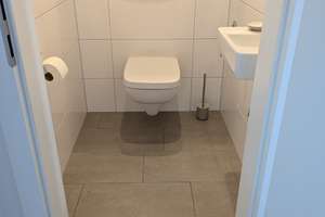 Moderne Dachgeschosswohnung mit Terrasse in Aachen-Burtscheid – 52066 Burtscheider Kurgarten, Aachen – Vorschaubild 10