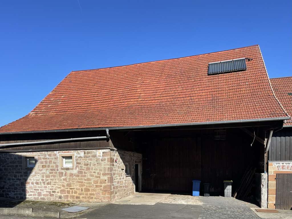 Immobilie in Brachttal - Gepflegte Hofreite mit Baupotenzial und schönem Fernblick. - Bild 3