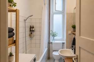 Charmante 3-Zimmer-Altbauwohnung in Berlin-Friedrichshain – Die vollständige Adresse der Immobilie erhältst du vom Anbieter., 10243 Friedrichshain, Berlin – Vorschaubild 7