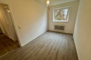 Wohlfühlwohnung mit Balkon – frisch renovierte 3-Zimmer-Oase in naturnaher Lage von Gebhardshagen – Plantagenweg 14, 38229 Gebhardshagen, Salzgitter – Vorschaubild 1