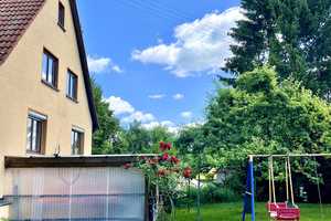 Doppelhaushälfte mit Ausbaupotenzial und Garage in idealer Lage für Familien – Rottweil (Kreis) – Vorschaubild 2