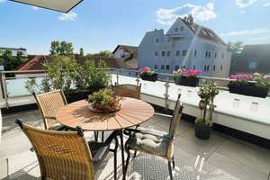 Penthouse mit großer Dachterrasse im Herzen von Schloß Neuhaus