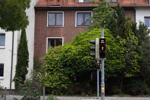 Charmante 4-Zimmer-Wohnung mit Garten – Altbauflair trifft Moderne in Osnabrück-Schölerberg – Iburger Straße 151, 49082 Schölerberg, Osnabrück – Vorschaubild 2
