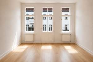 Kapitalanlage im Herzen vom Prenzlauer Berg Vermietete 2-Zimmer-Eigentumswohnung  mit Südbalkon  – Christburger Straße 48, 10405 Prenzlauer Berg, Berlin – Vorschaubild 3
