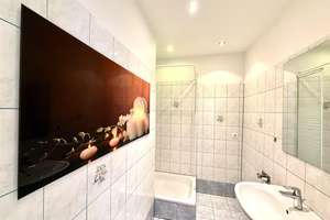 Top-Lage & Weitblick am Fennsee: Helle, bezugsfreie 2-Zimmer-Wohnung. Für Selbstnutzer oder Anleger – Ermslebener Weg 4, 10713 Wilmersdorf, Berlin – Vorschaubild 8