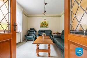 Zweifamilienhaus mit großem Garten und Seenähe – Plön (Kreis) – Vorschaubild 3