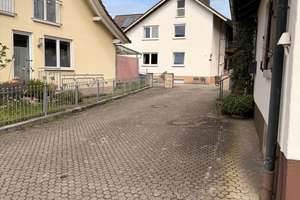 Charmantes Wohnhaus mit zwei Einheiten und großem Garten – Die vollständige Adresse der Immobilie erhältst du vom Anbieter., 79206 Breisach am Rhein – Vorschaubild 9