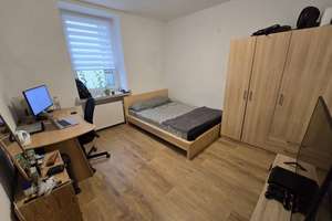 Helle 2-Zimmer Wohnung im 1. OG in München Obersendling – Leipartstraße 24, 81369 Untersendling, München – Vorschaubild 1