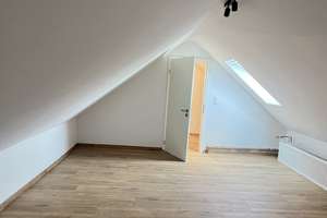 Großzügige 6-Zimmer-Maisonette-Dachgeschosswohnung– frisch saniert, hochwertig ausgestattet – Gertrudenstraße x, 47169 Marxloh, Duisburg – Vorschaubild 8