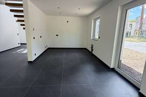 Exklusive Stadtvilla zum Erstbezug – modernes Wohnen in begehrter Lage am Berliner Stadtrand – Die vollständige Adresse der Immobilie erhältst du vom Anbieter., 15827 Blankenfelde-Mahlow – Vorschaubild 11