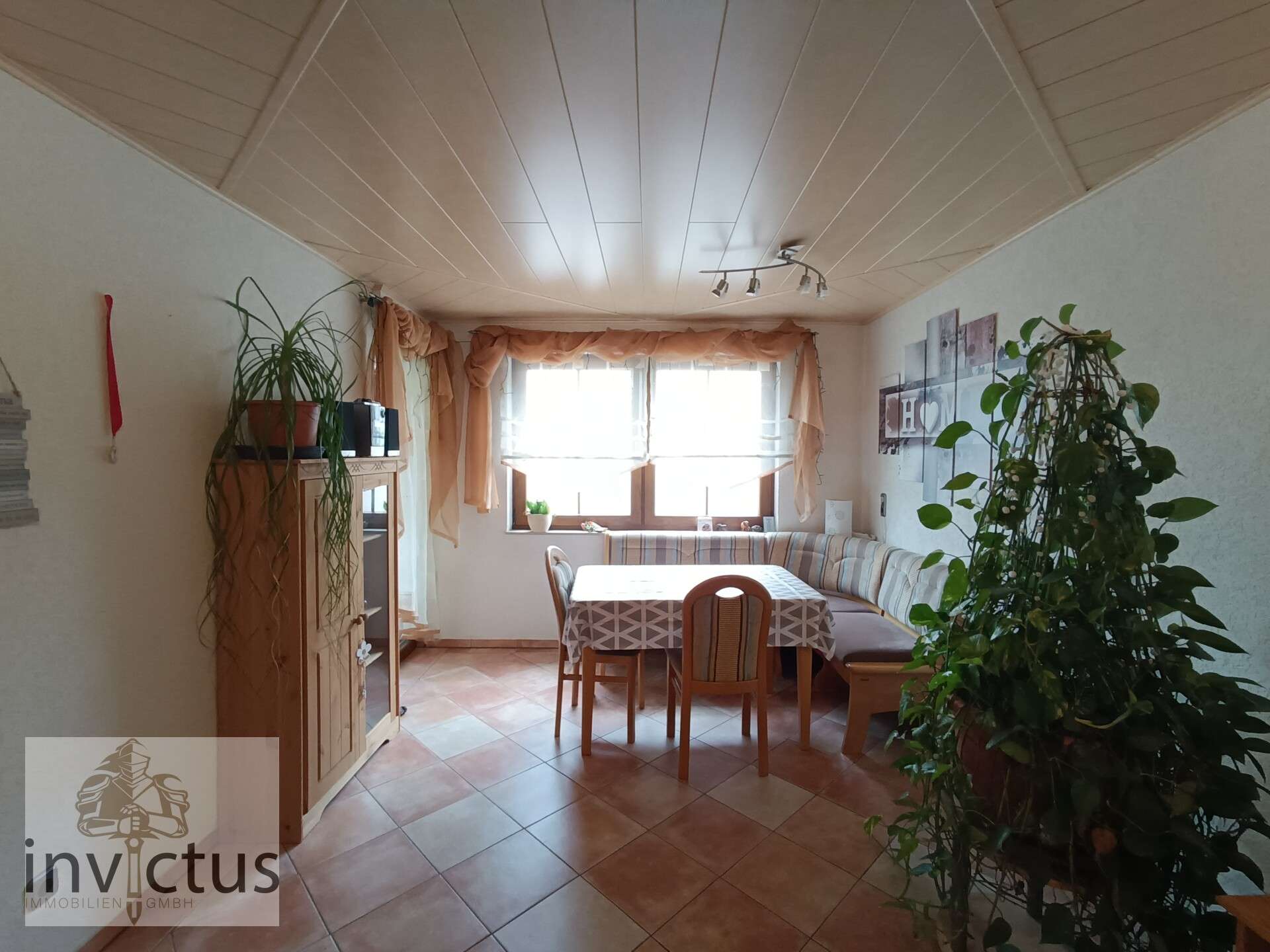 Immobilie in Gundelsheim - „Ankommen, wohlfühlen, bleiben – Ihr neues Zuhause mit Wärme, Weitblick & vielen Perspektiven“ - Bild 0