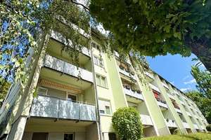 Sonnige 3 Zimmer Wohnung mit Balkon & Tageslichtbad in Chemnitzer Zentrum sofort frei – Reitbahnstraße 49, 9111 Zentrum, Chemnitz – Vorschaubild 9