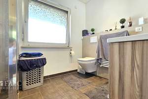 Zweifamilienhaus mit Potenzial in Landau a. d. Isar – zwei Wohneinheiten, Garage & Garten – Die vollständige Adresse der Immobilie erhältst du vom Anbieter., 94405 Landau an der Isar – Vorschaubild 7