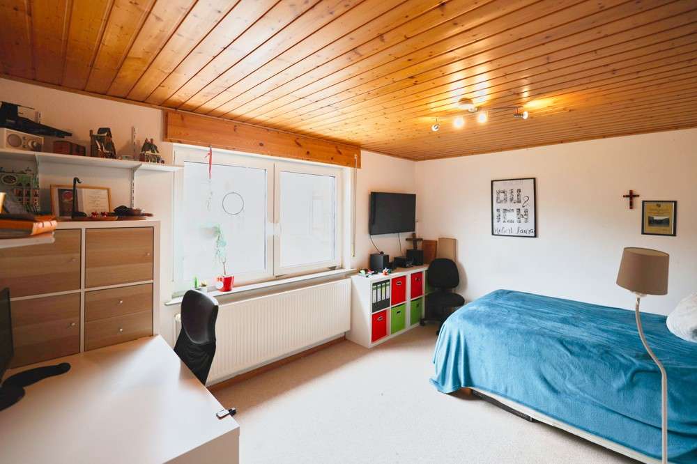 Immobilie in Lingerhahn - Gepflegtes Landhaus mit Nebengebäuden, Garten, Hof und Waldgrundstück in ruhiger Lage in Thörlingen - Bild 0