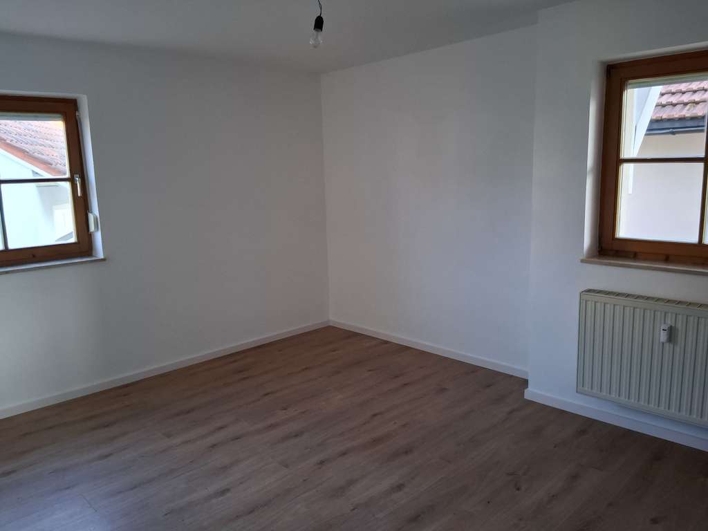 Immobilie in Innernzell - 98000 € - 57 m² - 2.0 Zi.
Innernzell, ein beschaulicher Ort im Feriengebiet "Sonnenwald" - Bild 2