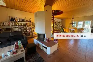 IMMOBERLIN.DE - Angenehmes Haus mit Sonnenterrassen, Loggien & Garage auf großem Grundstück – Oberhavel (Kreis) – Vorschaubild 4