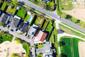 Familienfreundliche Doppelhaushälfte mit Garten, Garage und Wärmepumpe in Köln-Lövenich – Die vollständige Adresse der Immobilie erhältst du vom Anbieter., 50859 Lövenich, Köln – Vorschaubild 31