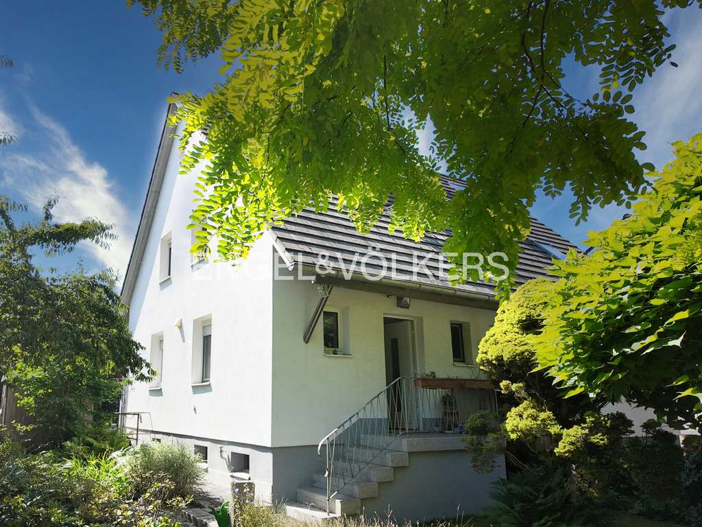 Immobilie in Bad Abbach - Energetisch optimiertes Wohnjuwel                                                                ... - Bild 0