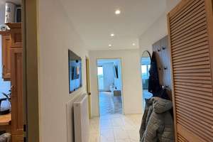 Alltagstauglich wohnen in dieser modernisierten 3-Zimmer-Wohnung – Die vollständige Adresse der Immobilie erhältst du vom Anbieter., 26384 Heppens, Wilhelmshaven – Vorschaubild 3