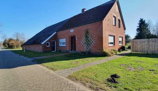 Bild von Herrliche Lage! Resthof in Kanallage auf einem ca. 1Ha großes Grundstück