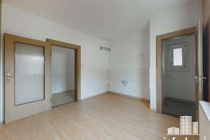 Leere 3-Zimmerwohnung! Sofort verfügbar! Mit Gemeinschaftsgarten! – Die vollständige Adresse der Immobilie erhältst du vom Anbieter., 86156 Oberhausen-Süd, Augsburg – Vorschaubild 9
