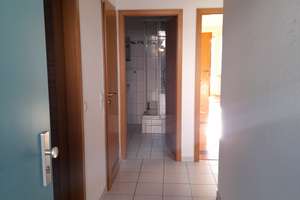 Stilvolle 3-Zimmer-Wohnung mit Balkon, Einbauküche und Parkplatz in Heilbronn-Böckingen – Grossgartacher Str. 214 c, 74080 Böckingen, Heilbronn – Vorschaubild 8